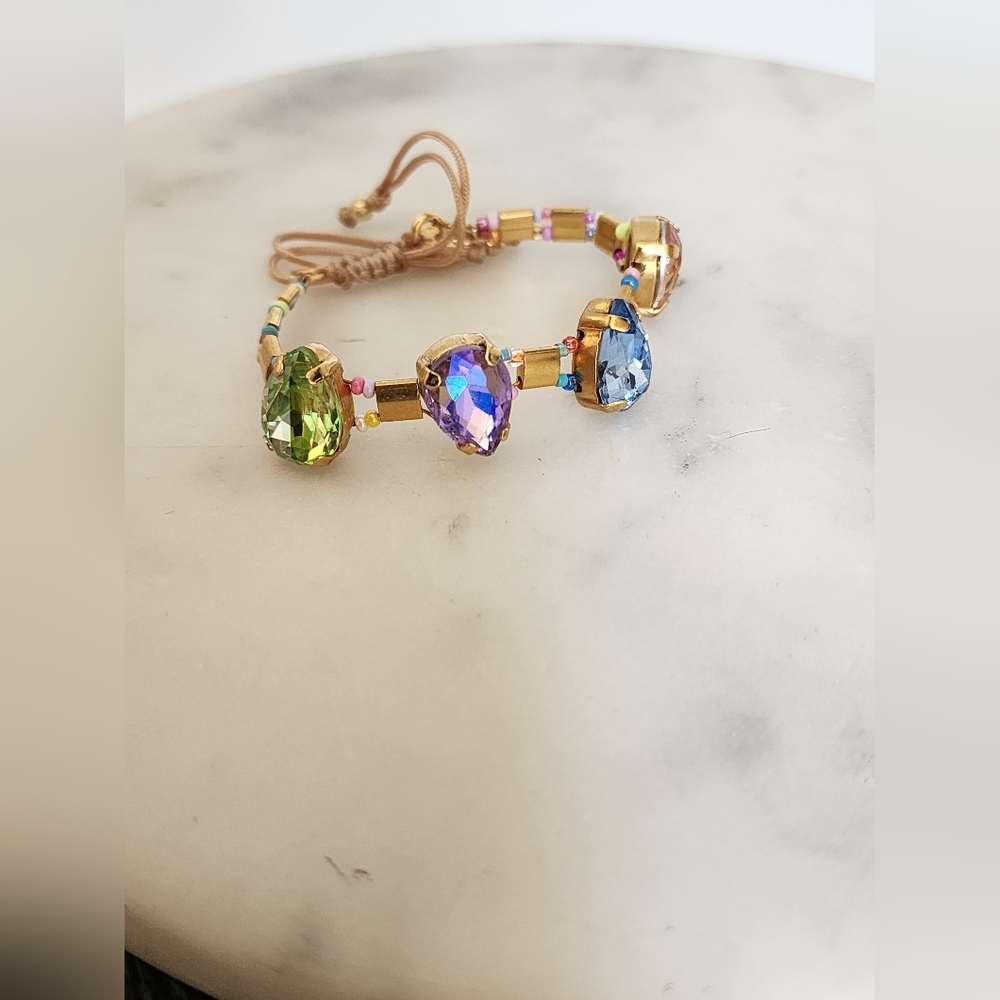Elegant Multi-Color Bracelet Princess Crystal Style - Picture 4 of 13